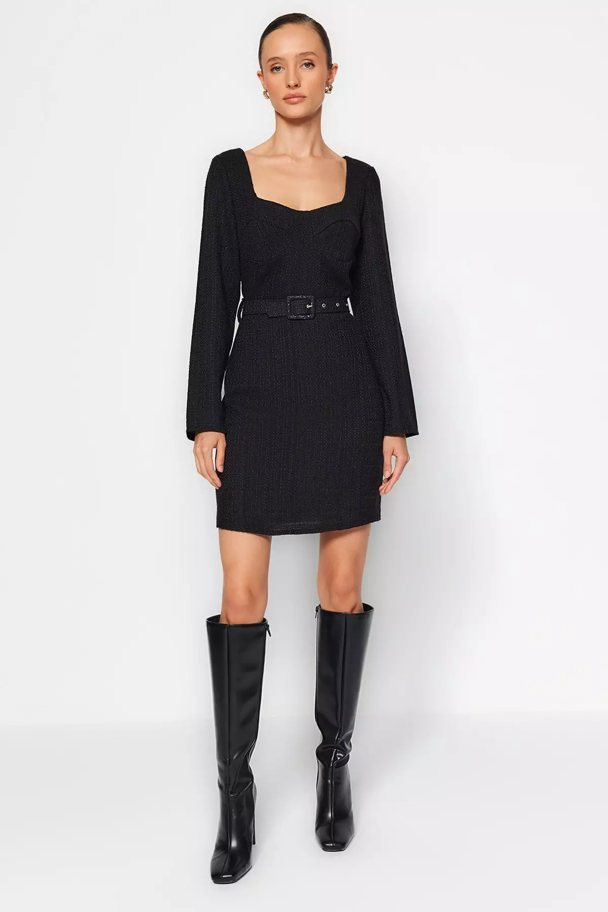 Buy Trendyol Belted Sweetheart Neck Woven Mini Mini Dress 2023 Online |  ZALORA Singapore