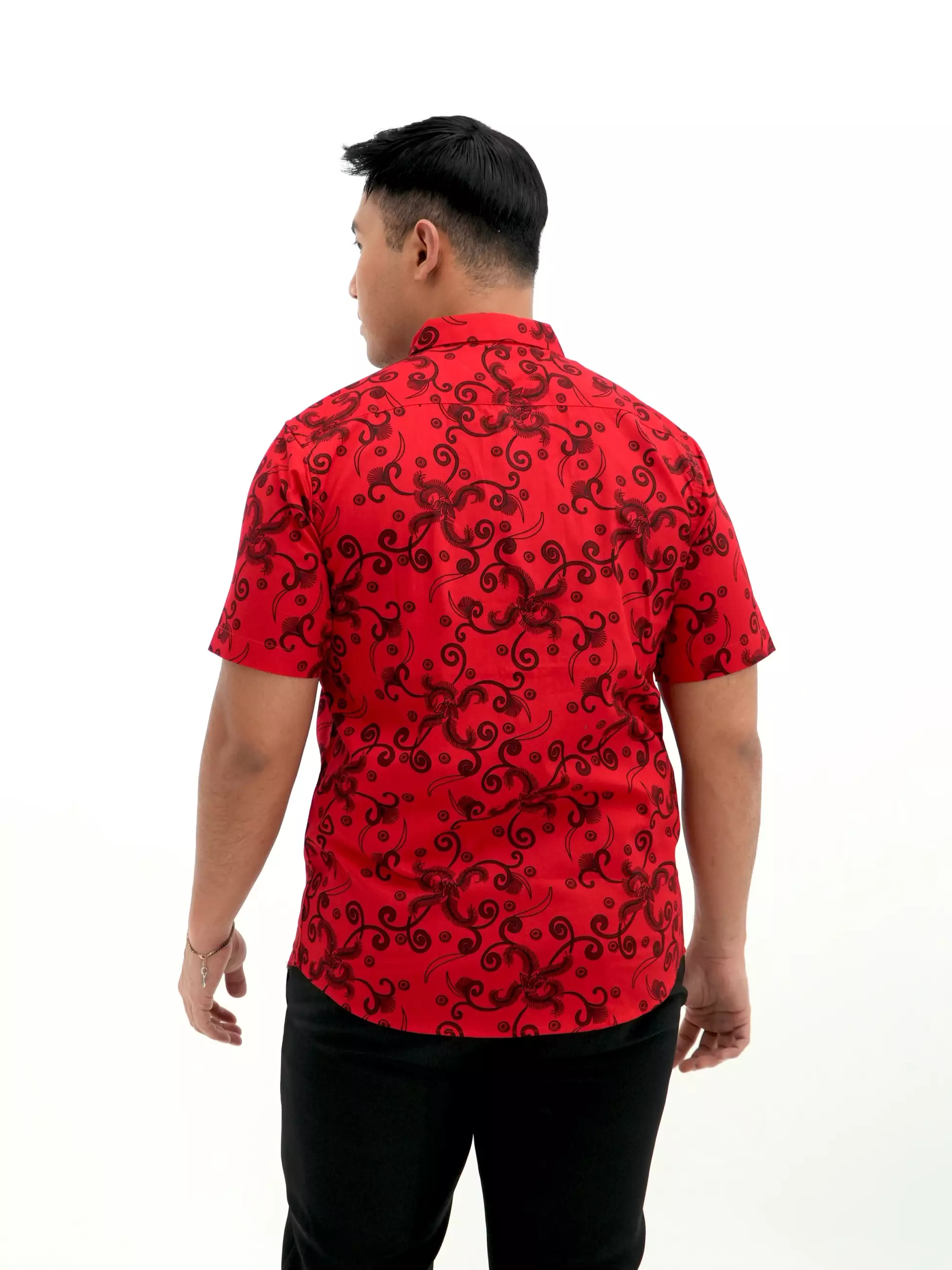 Kemeja Lengan Pendek Merah Motif Semi Batik 16880