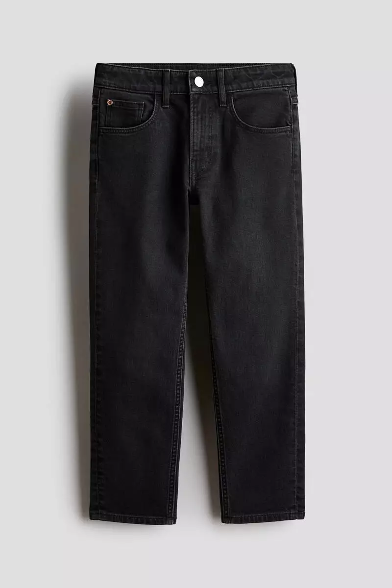 Relaxed Tapered Fit Jeans