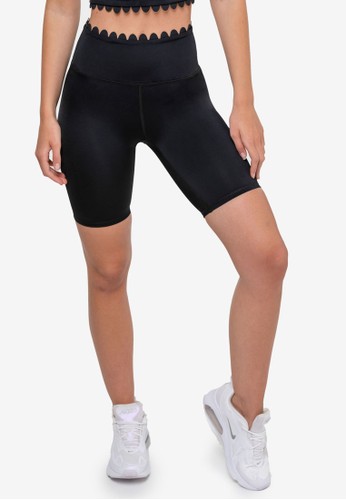 L'urv black Make A Wish Shorts 895FEAAA384EF7GS_1