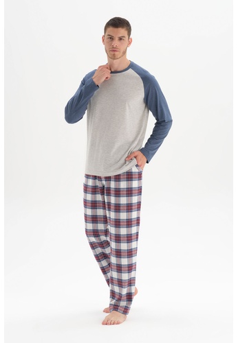 Buy DAGİ Grey Pyjama Set, Checked, Crew Neck, Regular Fit, Long Sleeve  Homewear And Sleepwear for Men 2023 Online | ZALORA Singapore