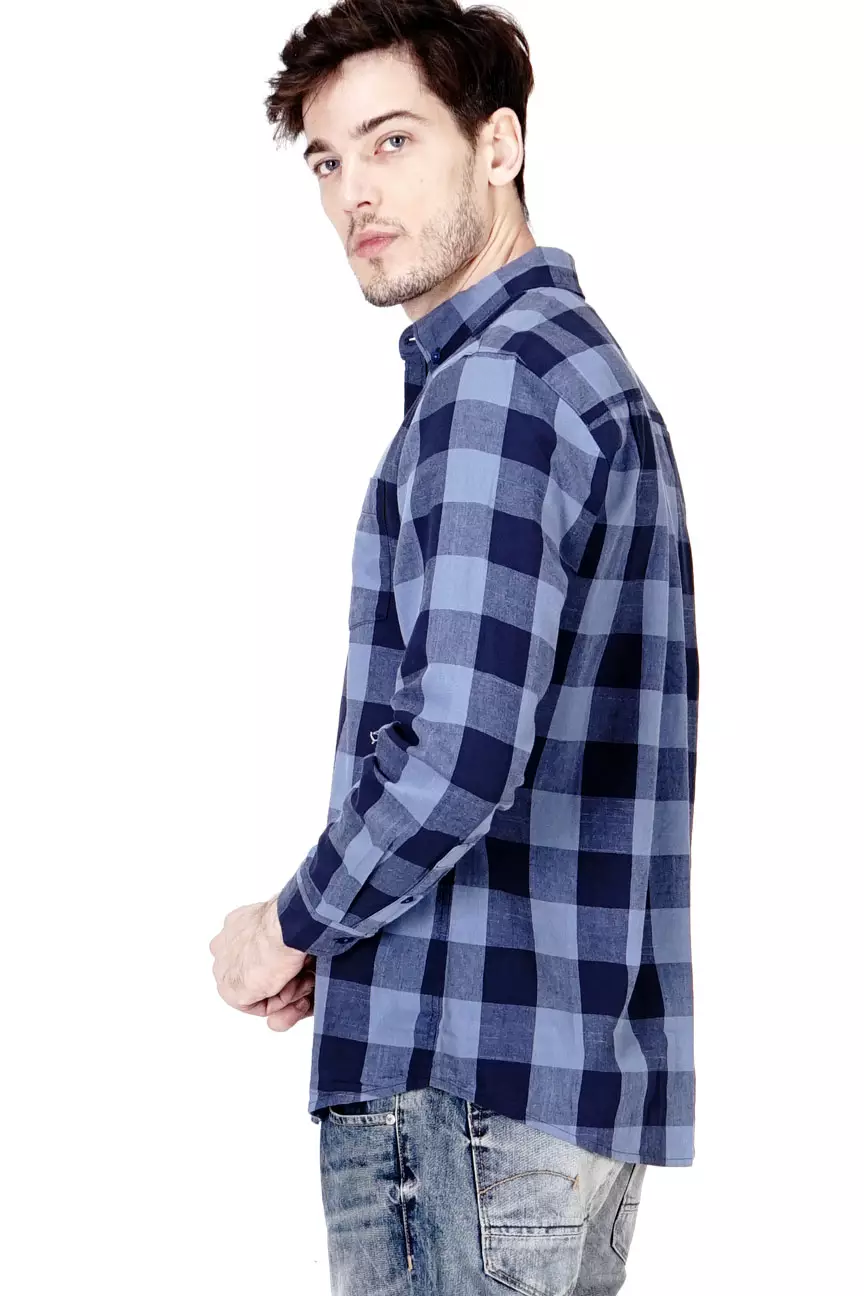 Kemeja Pria Regular Raven