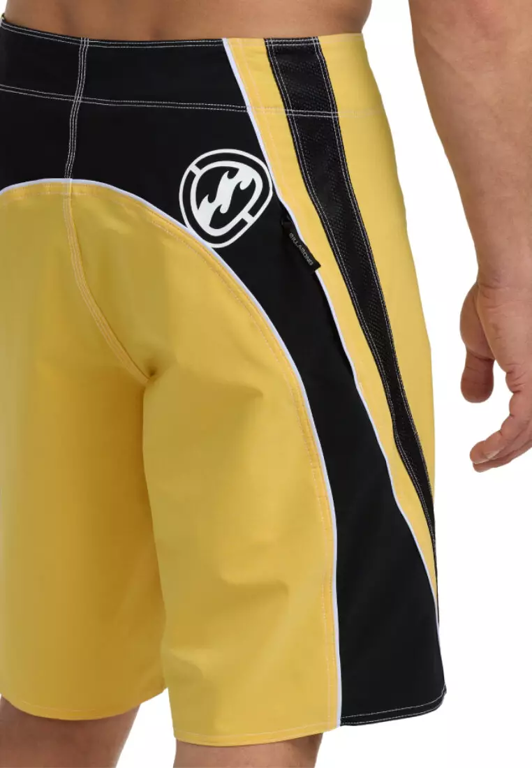 Mens Fluid 2K Pro 21" Boardshorts