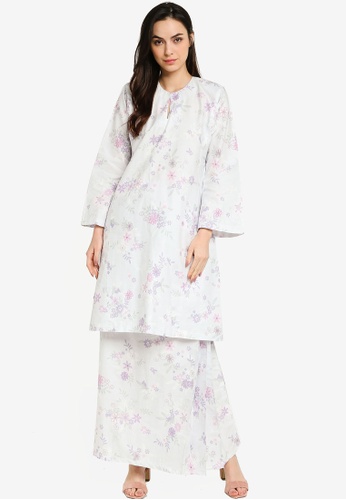 Buy Butik Sireh Pinang Baju Kurung Pahang Syasya Online Zalora Malaysia Kamus besar dari pinang sirih dalam bahasa indonesia. baju kurung pahang syasya