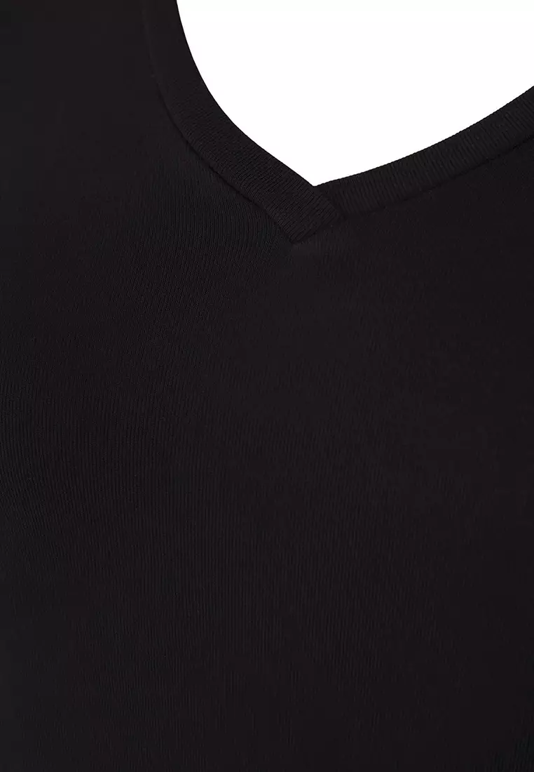 Plus Size V-Neck Fitted Top