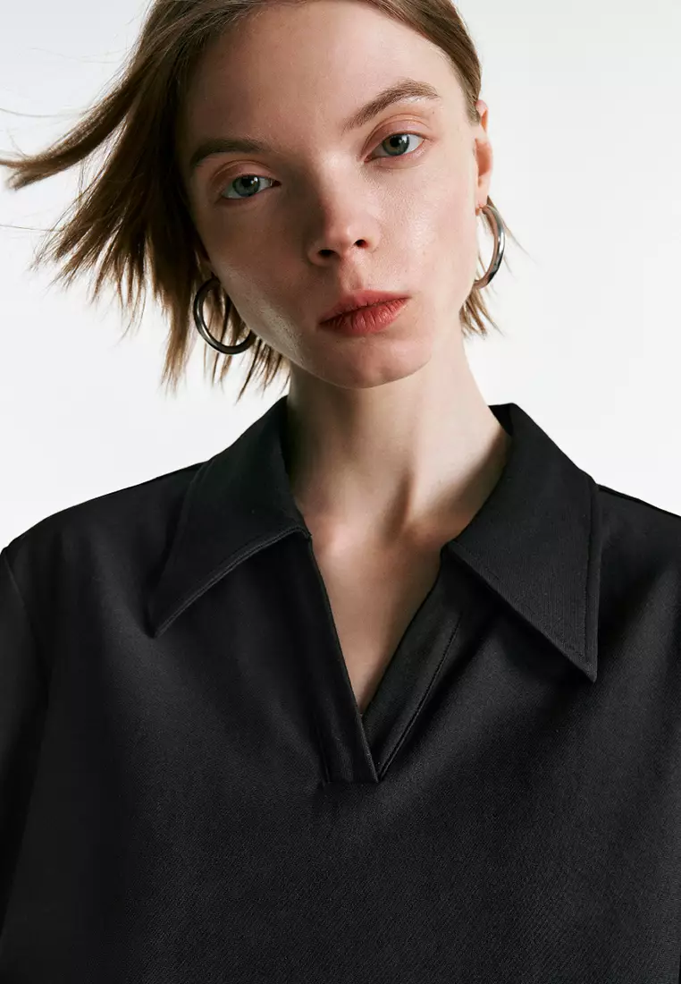 V-Neck Straight T-Shirt