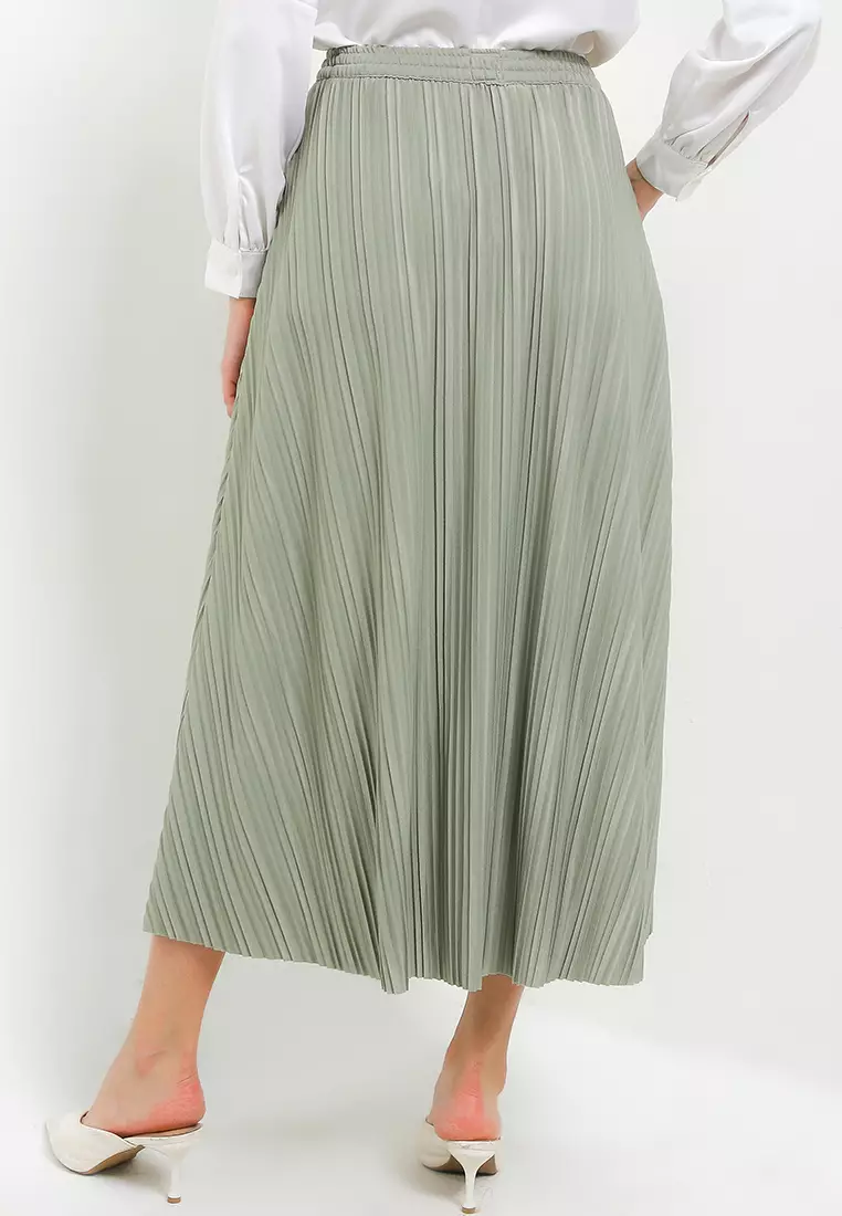 Pleated Maxi Skirt