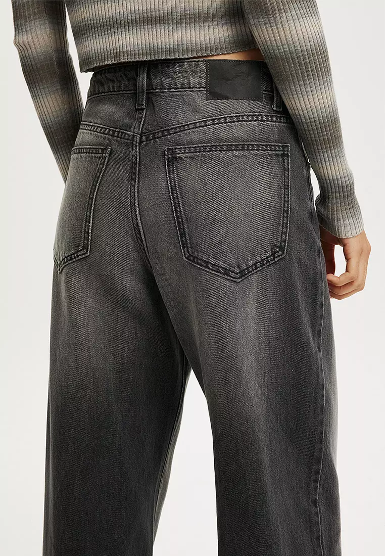 Relaxed Wide Jeans