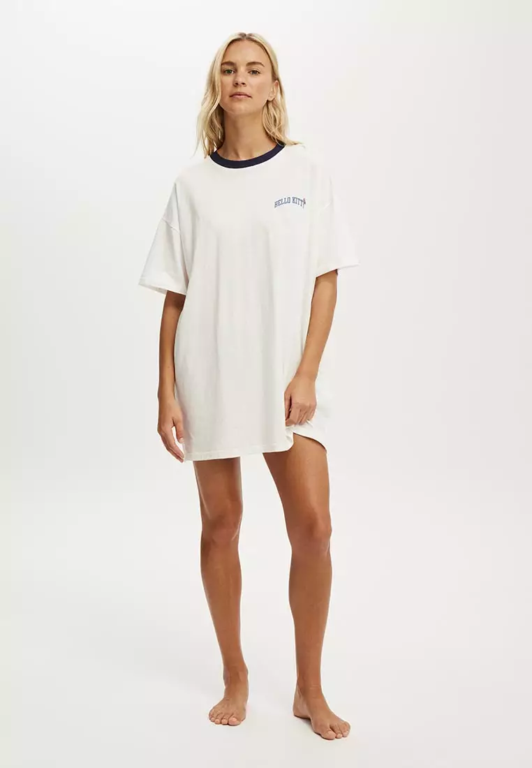 90s Graphic T-Shirt Nightie