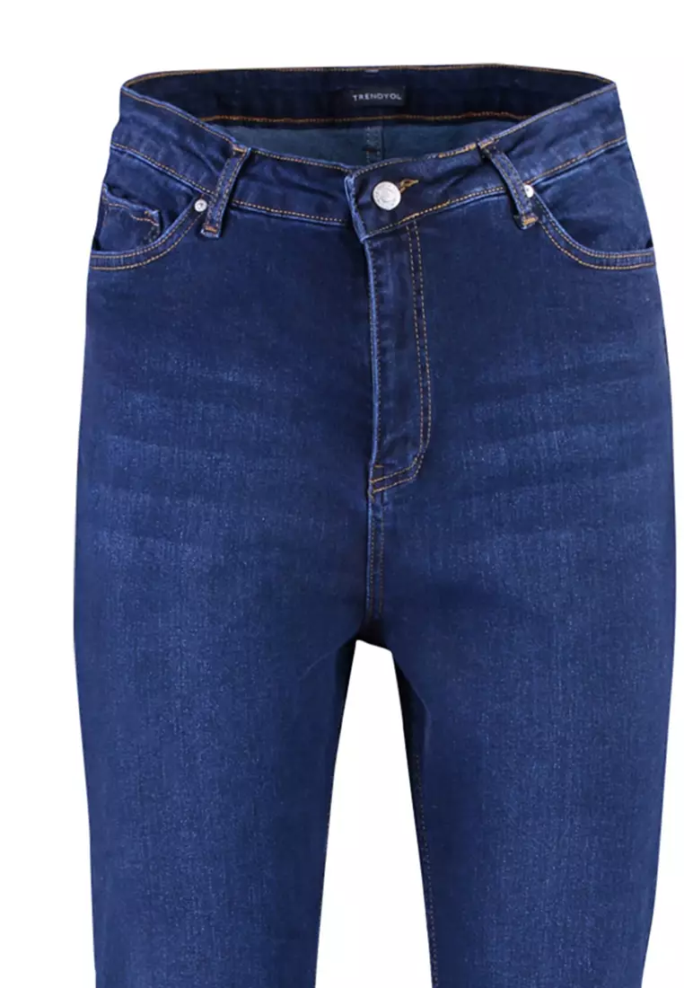 Plus Size Skinny Jeans