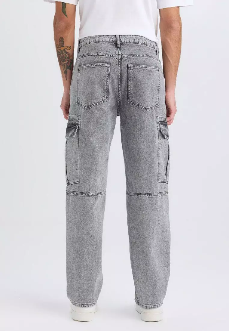 Relax Fit Cargo Pocket Jeans