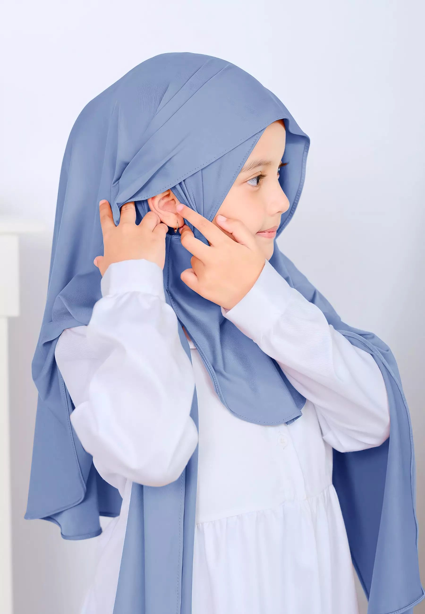 Hagia Curved Pashmina | Hijab Instan Anak | Kerudung Pashmina Inner Oval Anak - Perrenial Blue