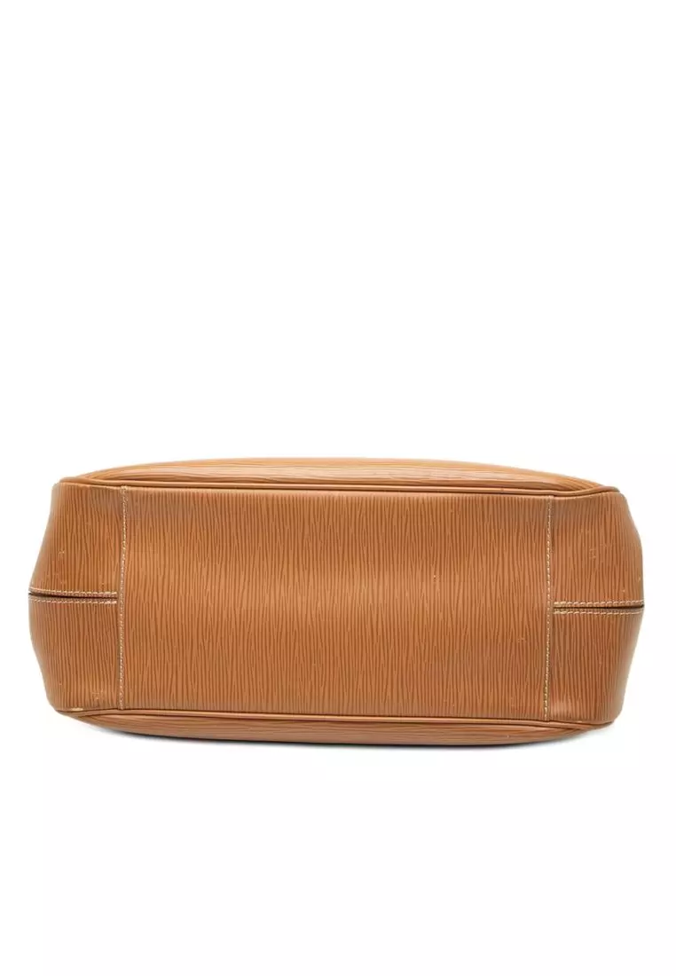 Pre-Loved Louis Vuitton Epi Passy Pm