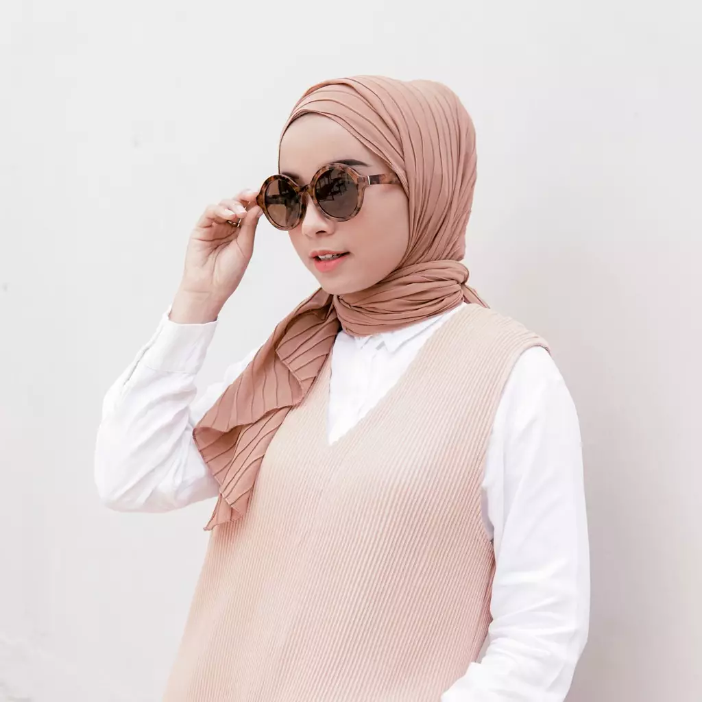 AURA Active Hijab Pashmina Full Plisket Wave