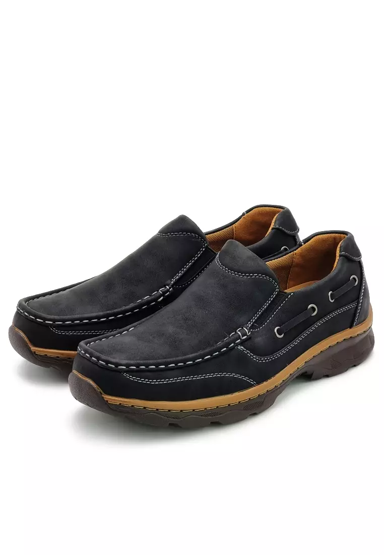 Laceless boat shoes store