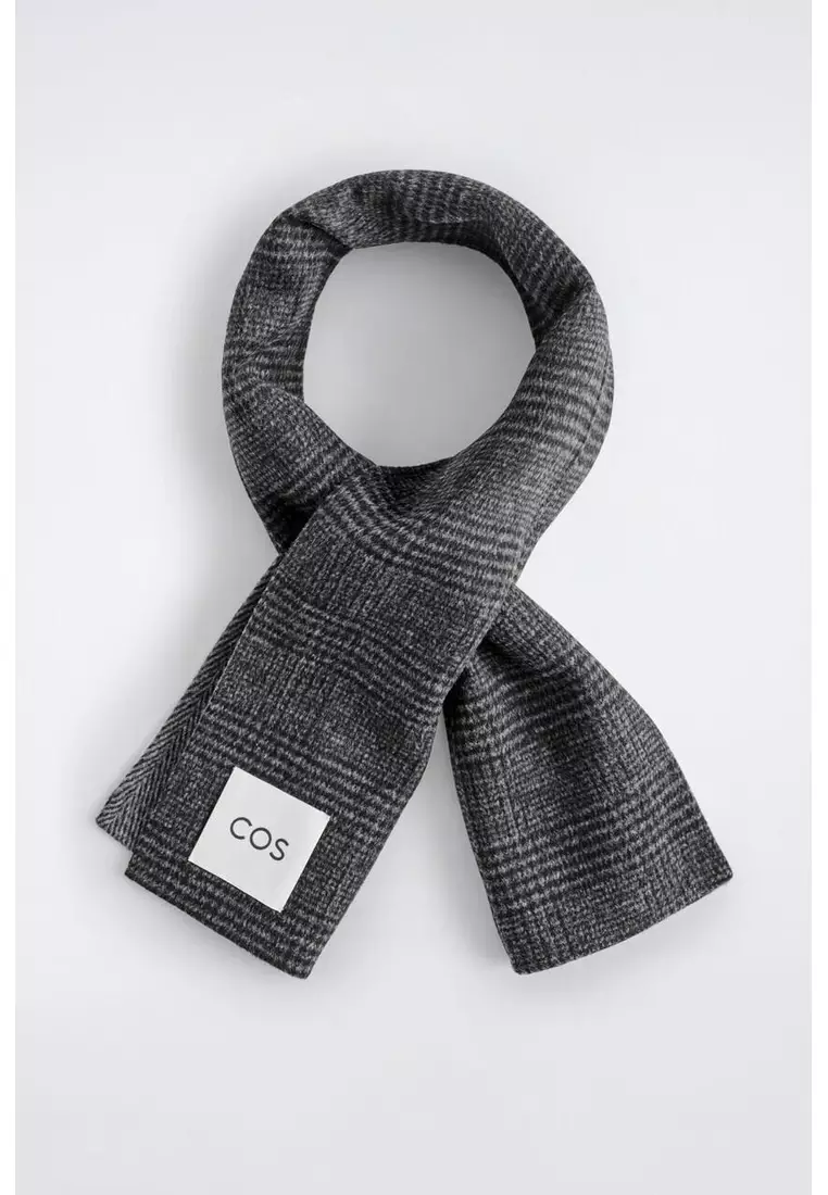 COS DOUBLE-FACED WOOL SCARF 2026 | Buy COS Online | ZALORA Hong Kong