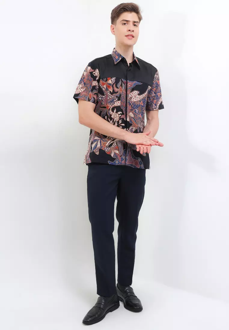 Hem Body Fit Batik Daun