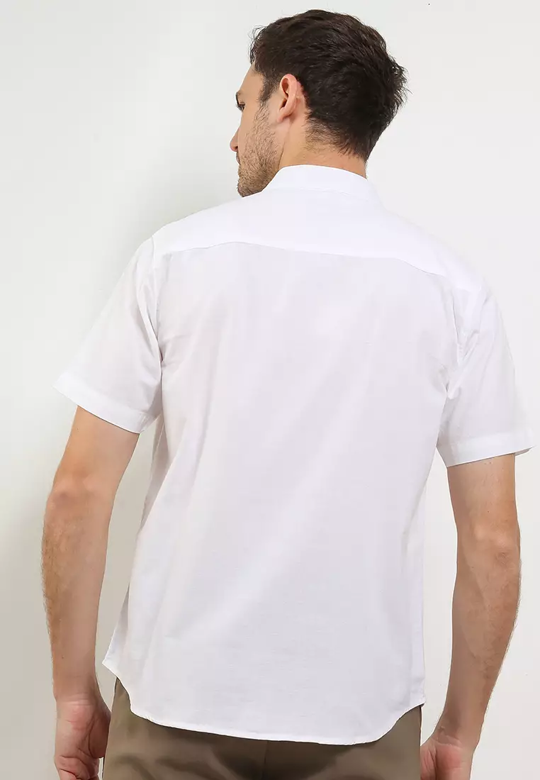 TRIPLE Kemeja Lengan Pendek Slim Fit  - White