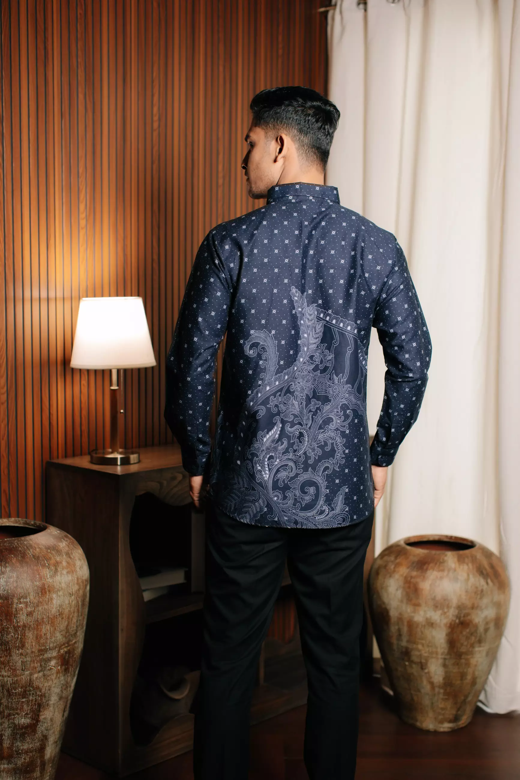 Virata Blue Kemeja Batik Slim fit Tricot Pria Katun