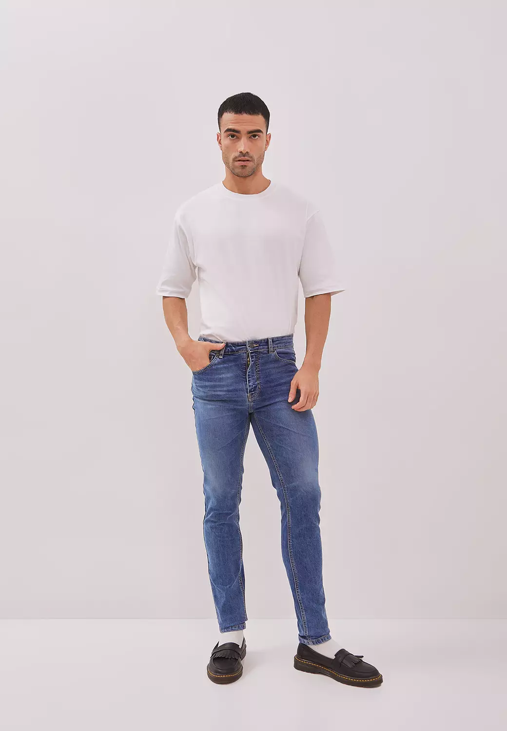 DUST Celana Slim Jeans Dinata Medium Light Blue (DM.3726)