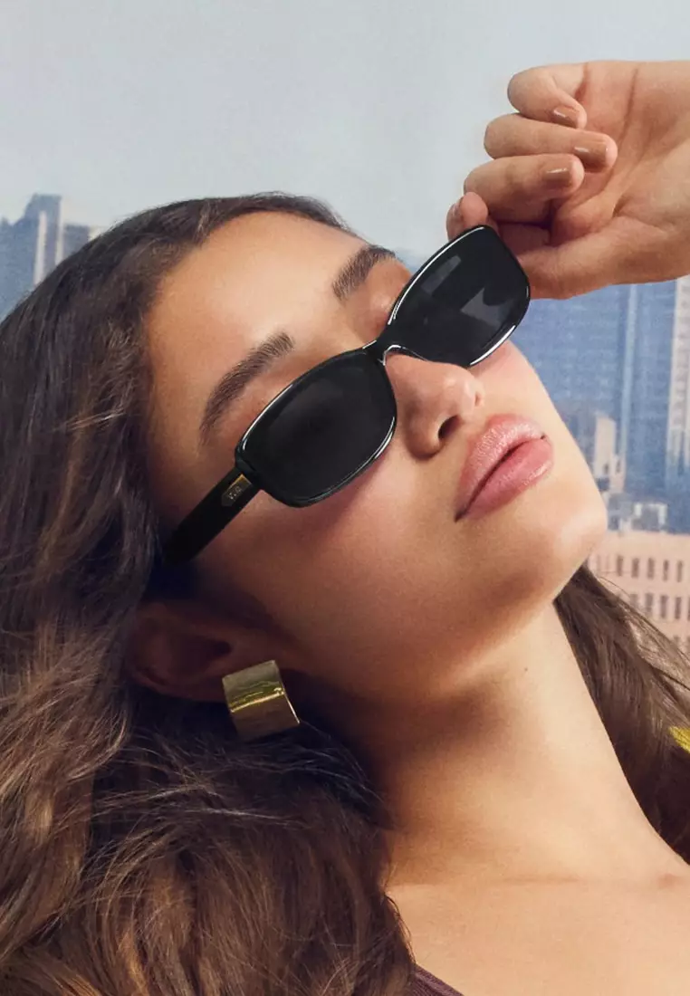 QUAY Vibe Check Sunglasses - Pale Pink/Brown