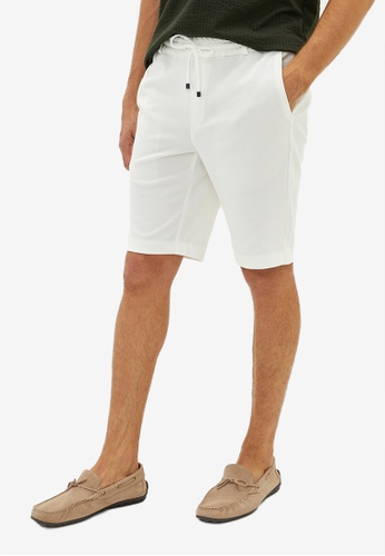 LC Waikiki white Slim Fit Men's Shorts 5D360AAA173633GS_1