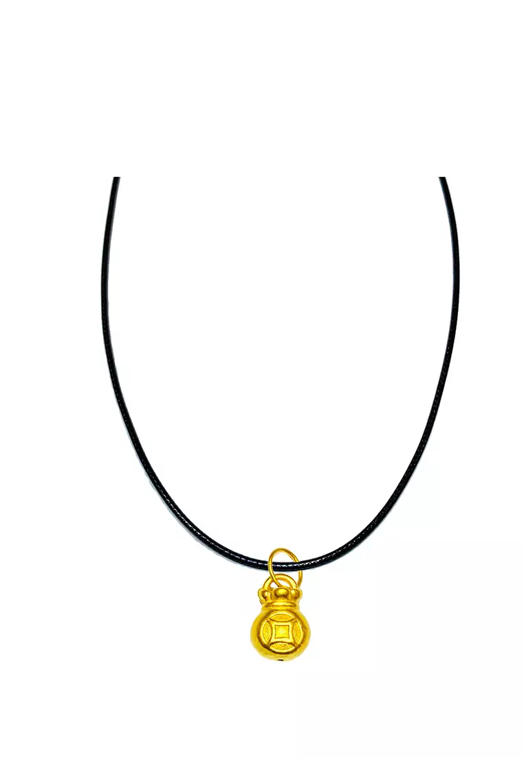 Gold on sale pendant choker