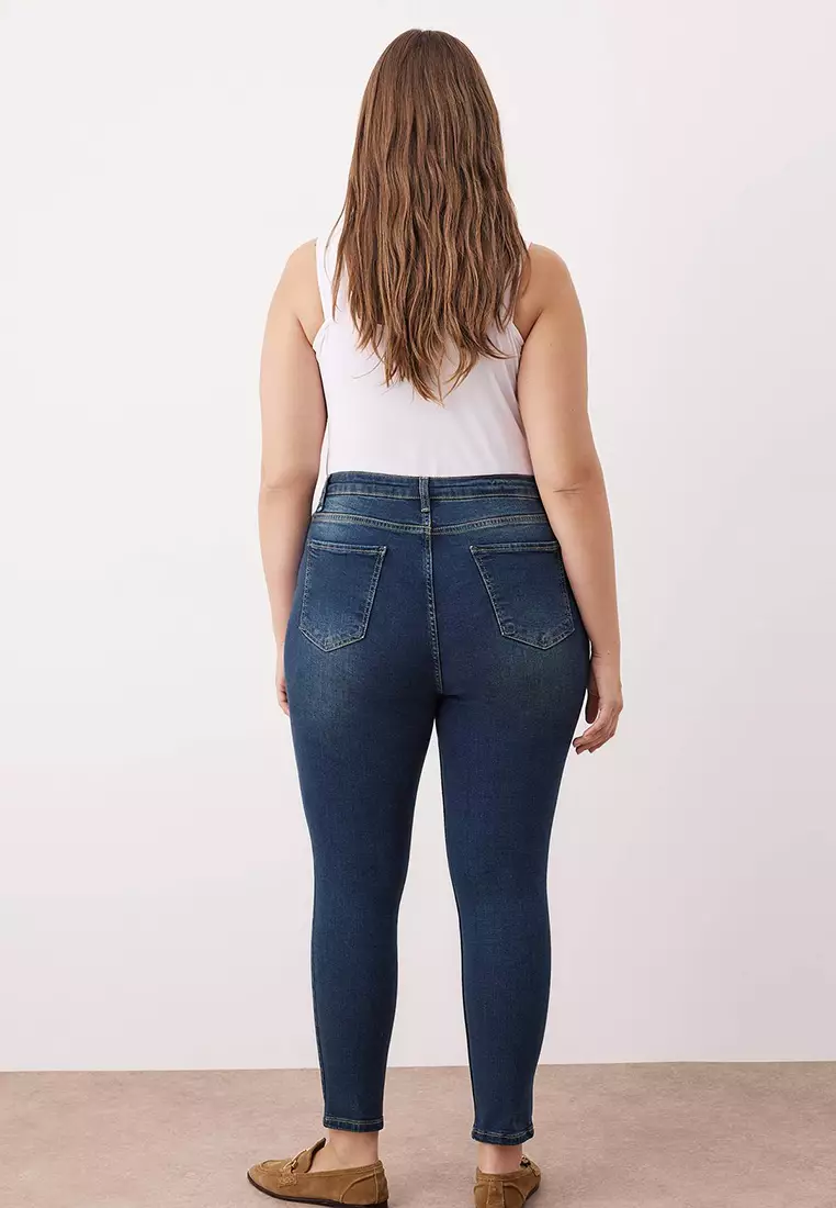 Plus Size Skinny Jeans
