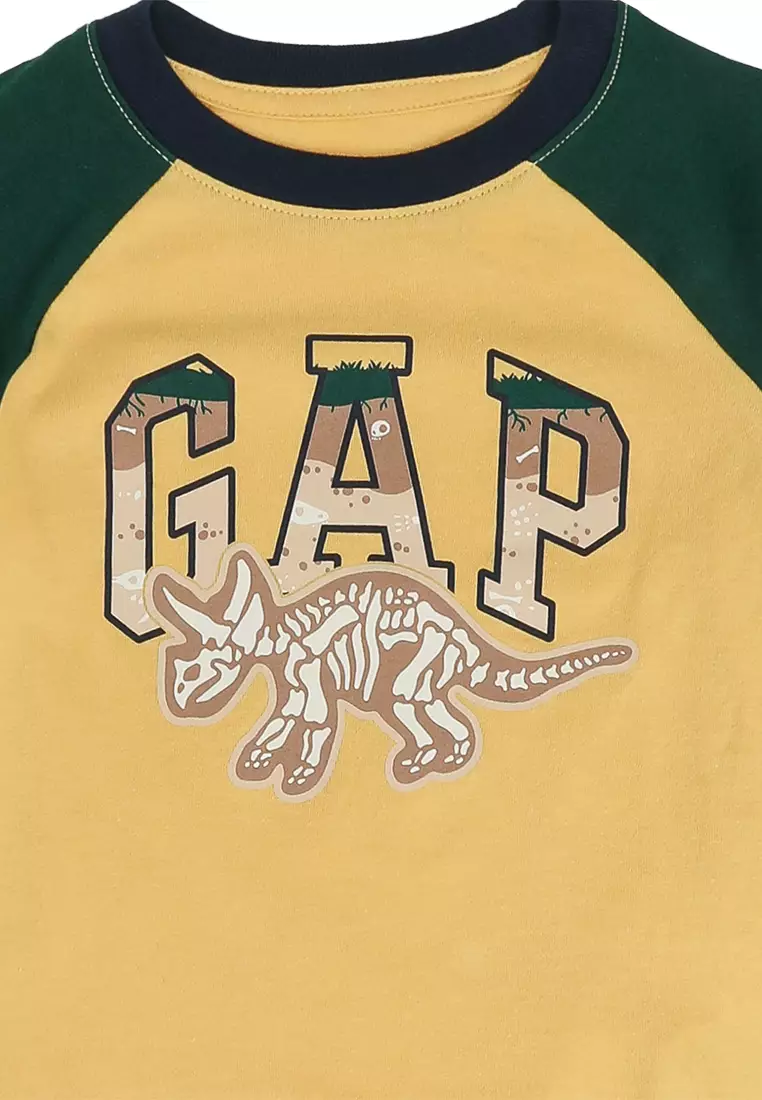 Buy GAP Logo Graphic Raglan T-Shirt Online | ZALORA Malaysia