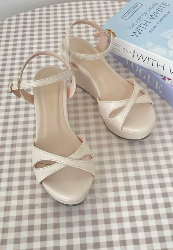 Nicholas Edison Wedge Ida Cream
