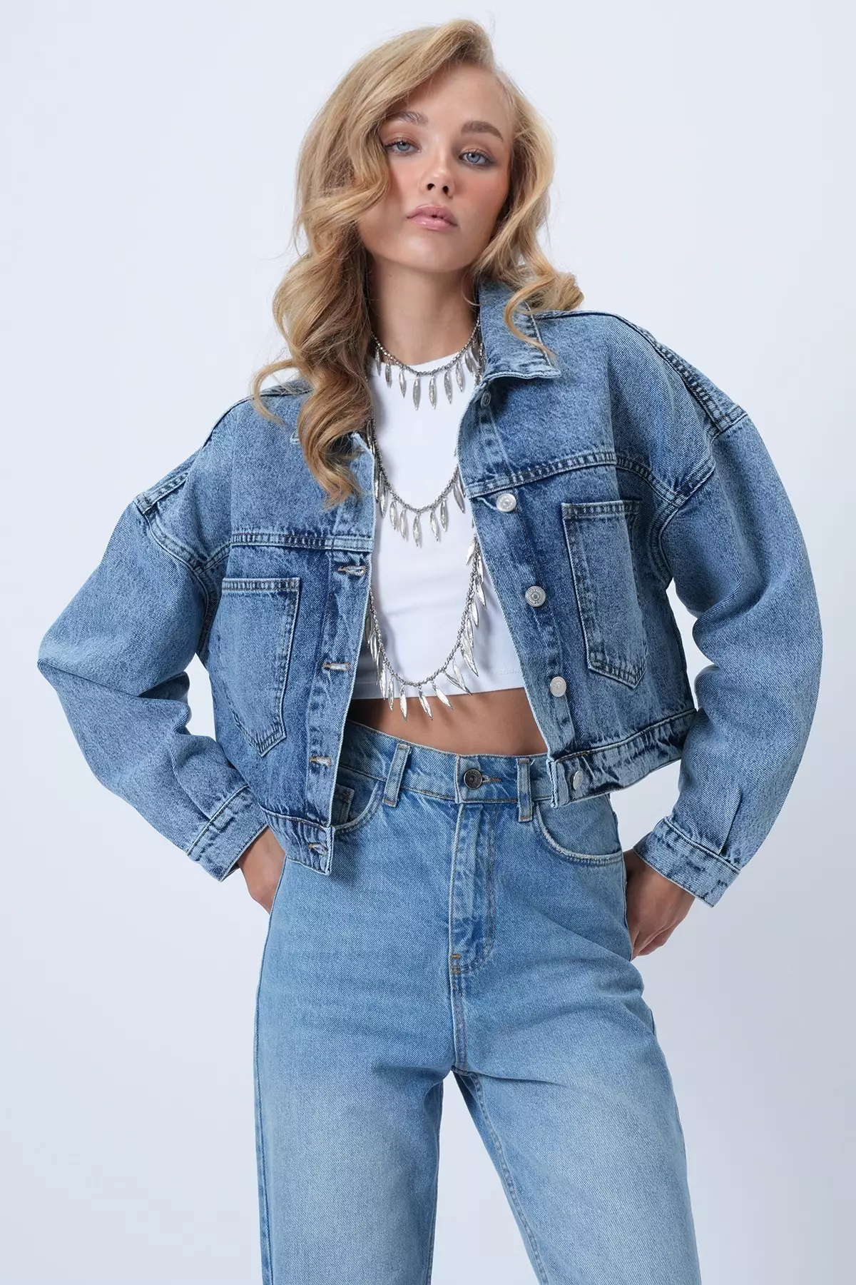 Women's Light Blue Trucker Denim Jacket Alc-X14478