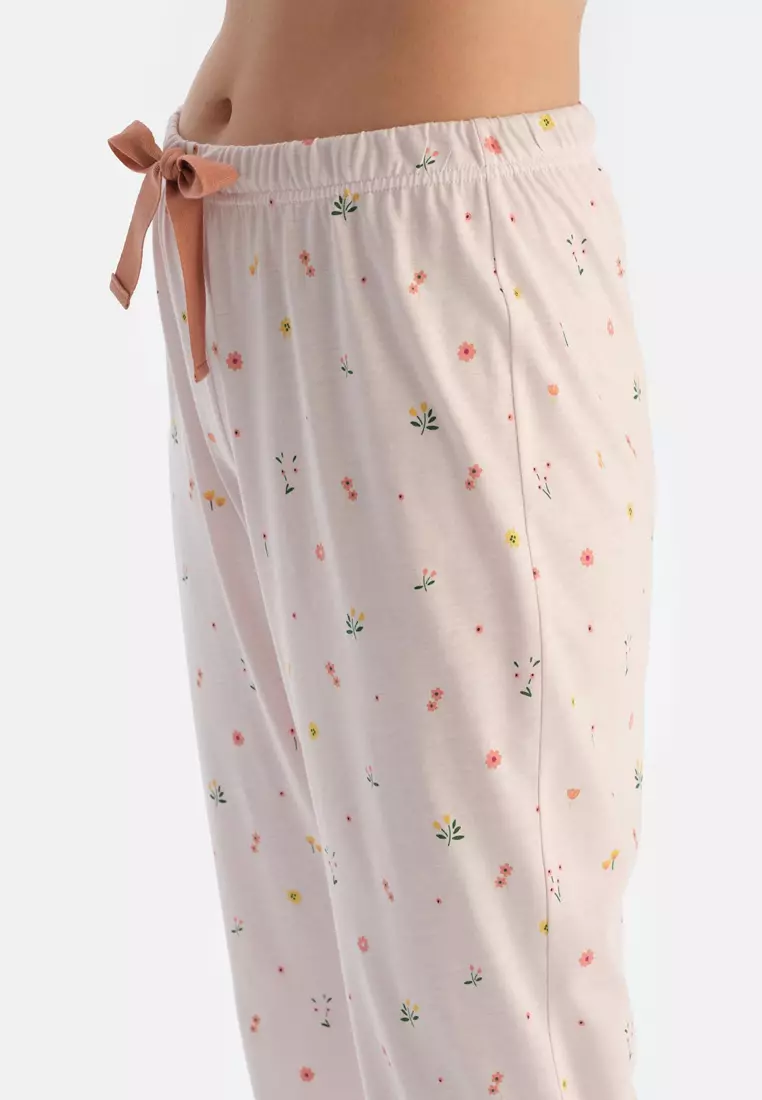 Ecru Shirt & Trousers, Flower Print, Shirt Collar, Regular Fit, Long Sleeve Sleepwear for Women