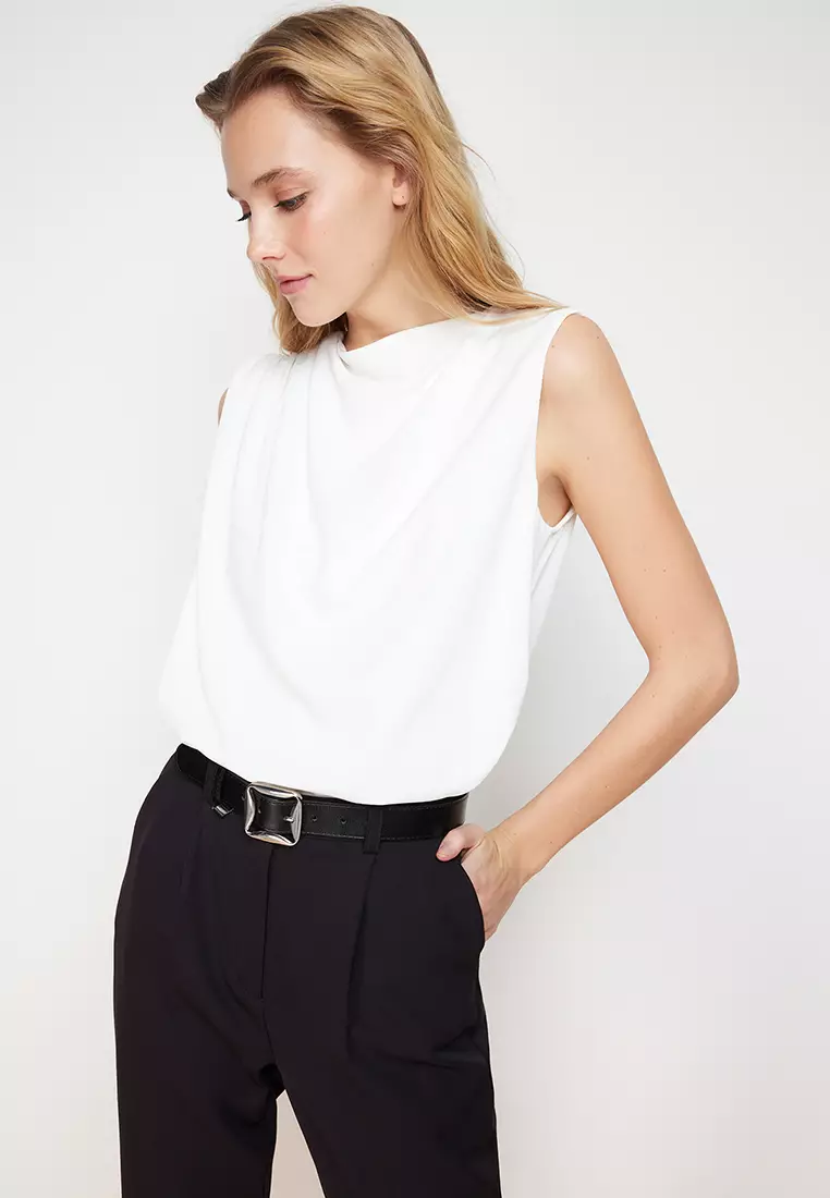Basic Sleeveless Top