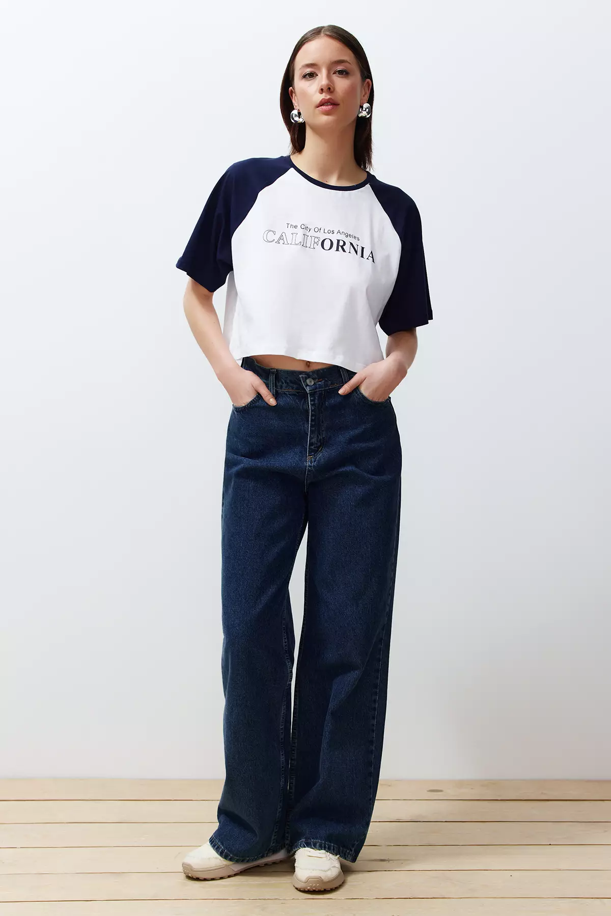 Color Blocked Crop T-Shirt