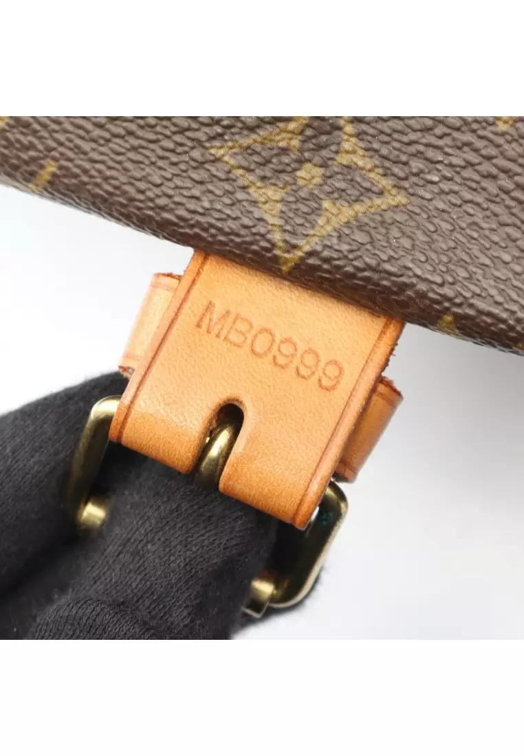 Pre-Loved Louis Vuitton Saumur 35 monogram Shoulder bag PVC leather Brown