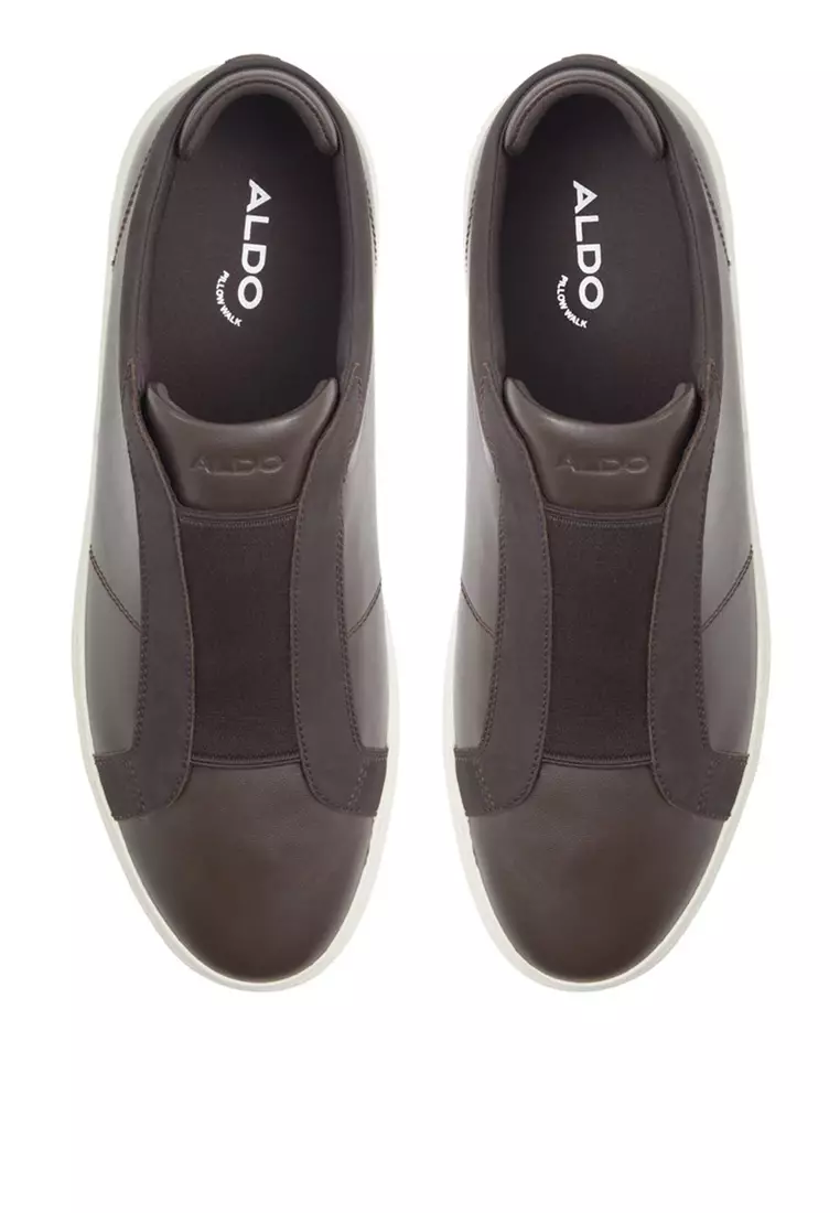 Aros Slip On Sneakers