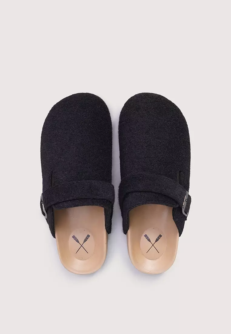 Discount on REGATTA  shoes - SKU: Men's Classic Suede Clogs