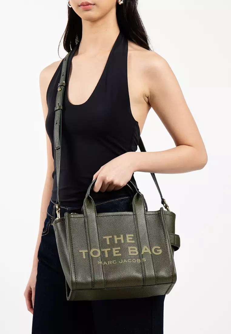 Buy Marc Jacobs The Leather Small Tote Bag 2026 Online | ZALORA