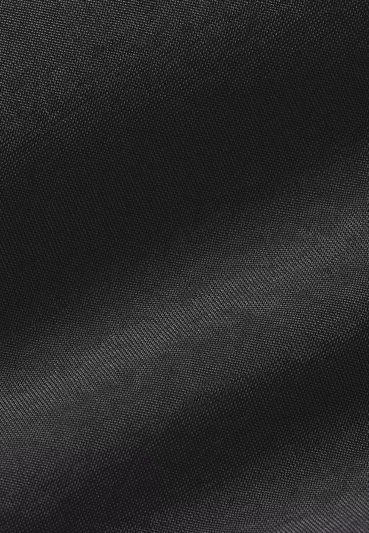 Aura Crescent Crossbody Bag (4L)