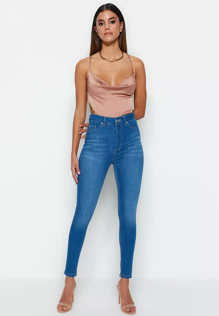 Slimming Effect Super High Waist Skinny Jeans