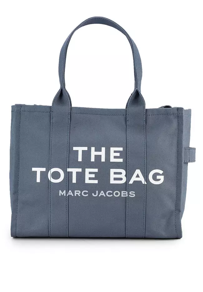 人気☆MARC JACOBS  THE TOTE LARGE TRAVELERE Amazon.com: Marc Jacobs The Large Tote Beige Multi One Size