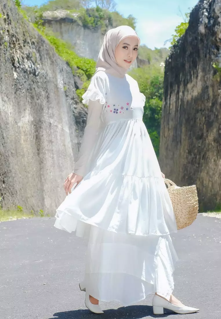 Azzura Tunik Vest Embroidery White