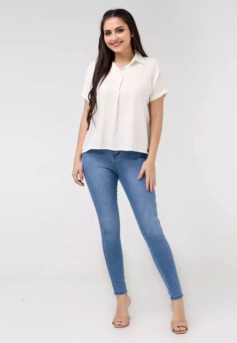 Single Twill Woven Short Sleeves Blouse