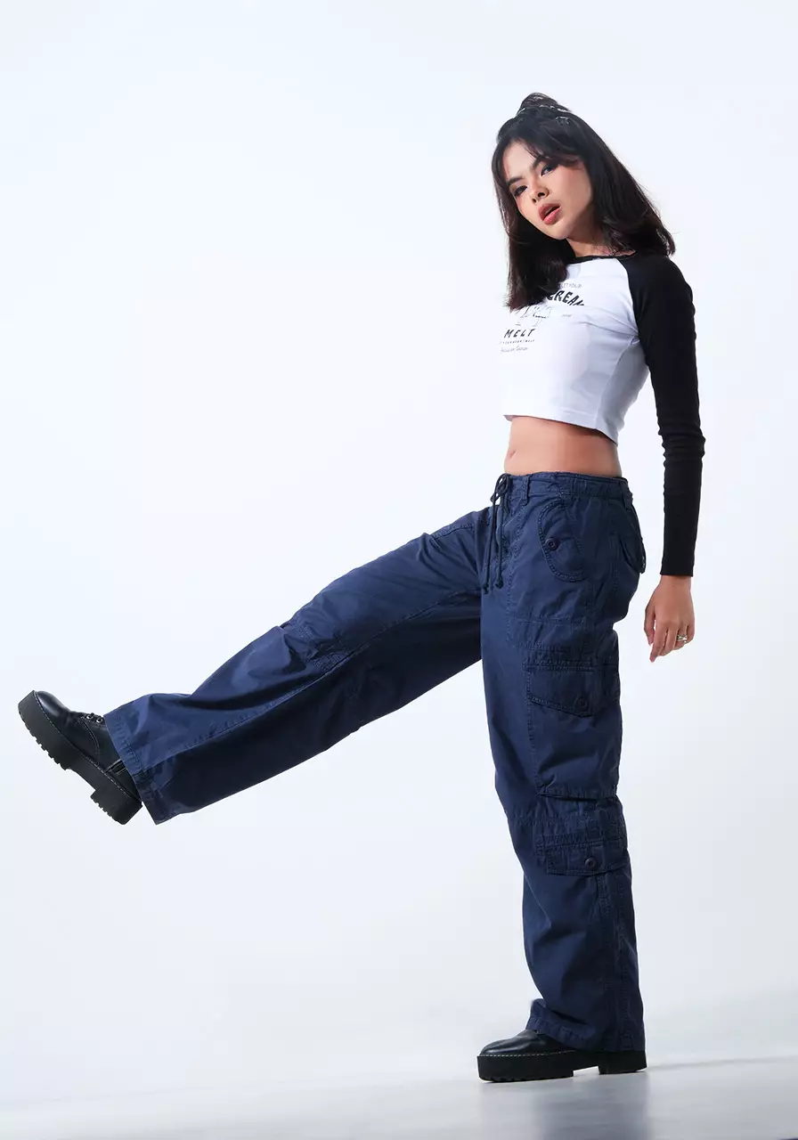 Celana Cargo Wanita Eira Navy