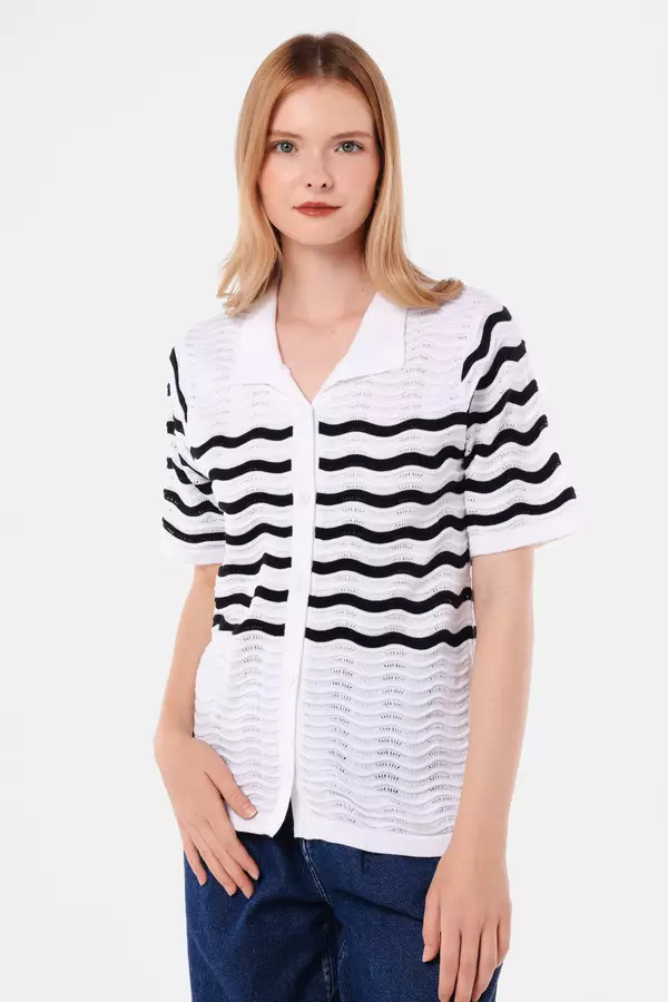 MINIMAL - Venna - Kemeja Rajut Motif Garis - White Colour White