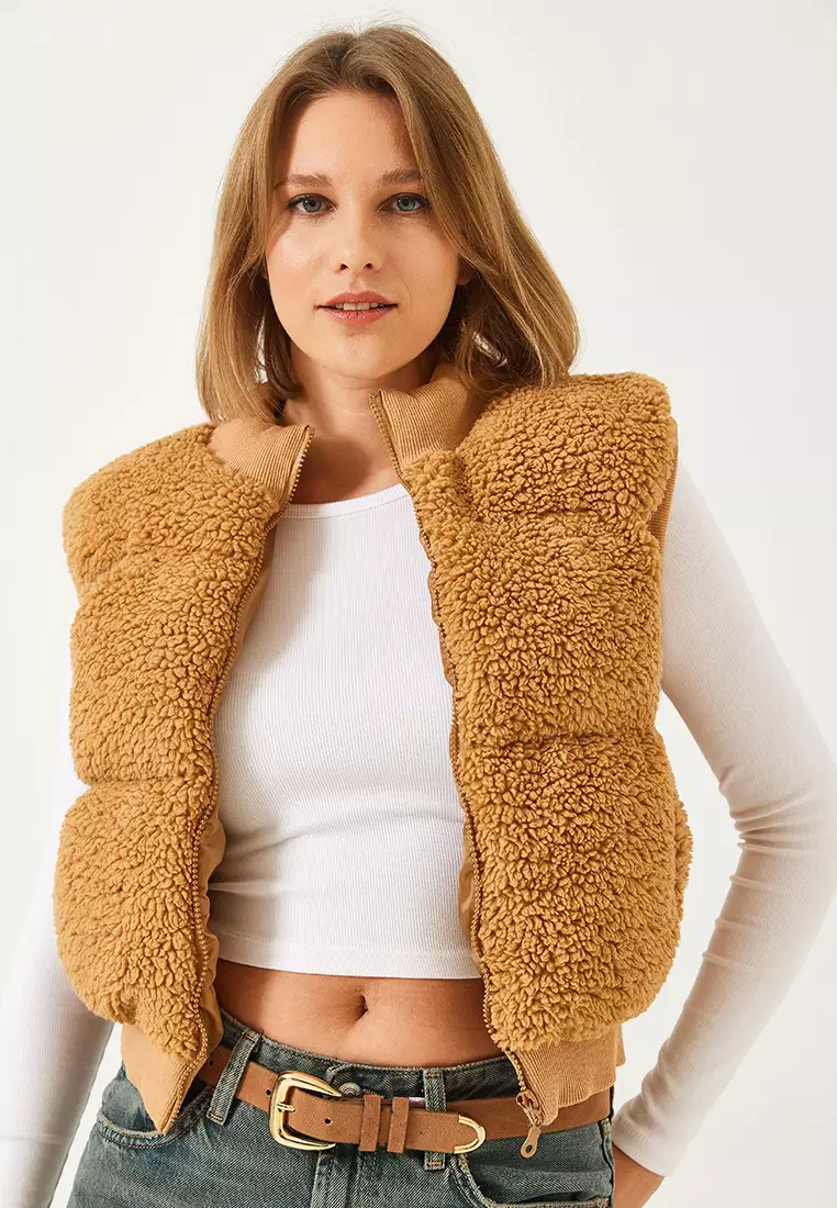 Women's Ribbed Pocket Detailed Zippered Teddy Vest 939125 60261183