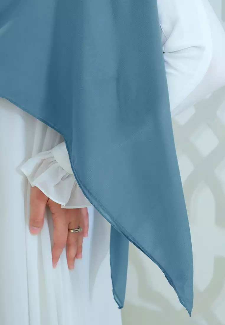 Dinara Zipper Square | Hijab Segiempat Syari Resleting | Kerudung Polycotton - Lake Blue