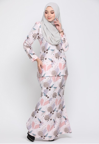 Buy Kurung Moden Eryna - Peach from Nur Shila in Pink only 169