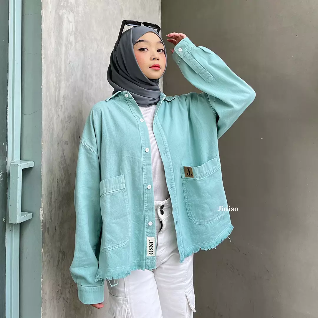 Kemeja Denim Raw Matcha Mint Pocket Oversize Unisex HYPER ACTIVE