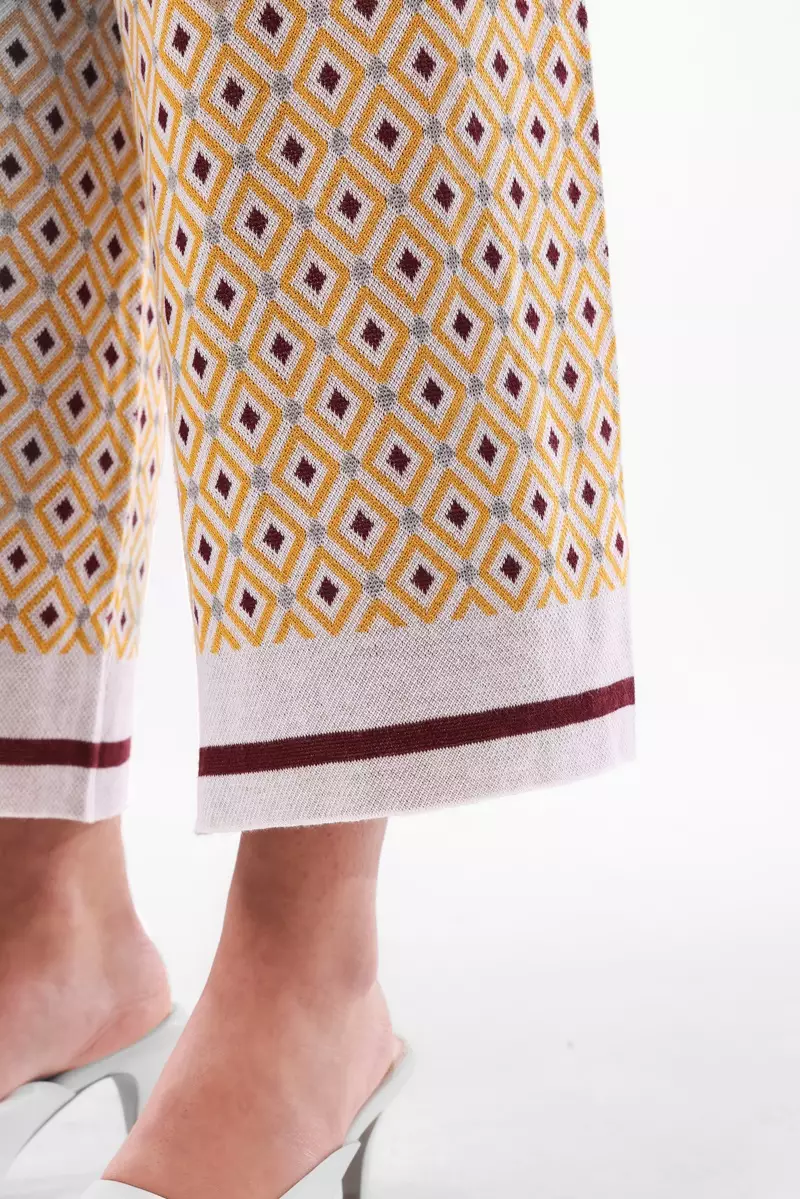 Minimal Izzi Pant Orange Dark Warna Orange_Dark